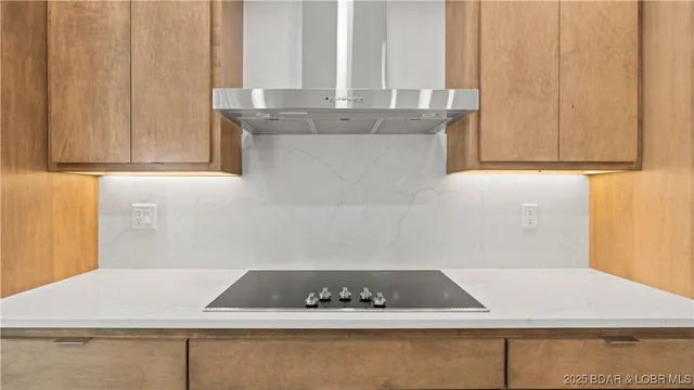 $865,000 | 80 Ledgestone Estates Court, Sunrise Beach, MO 65079