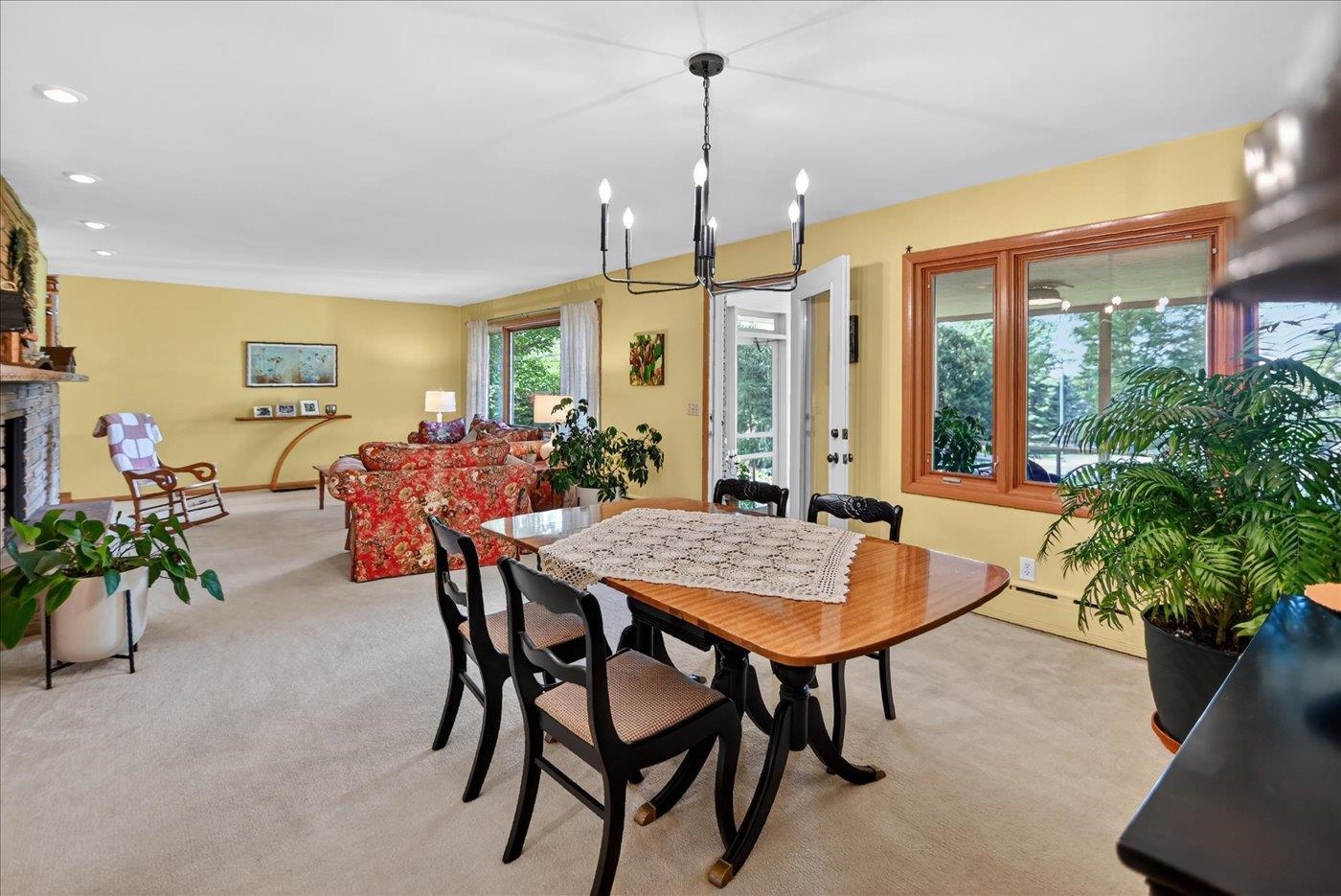 11 Fuller Drive Madison, WI 53704 - Photo 9 of 74