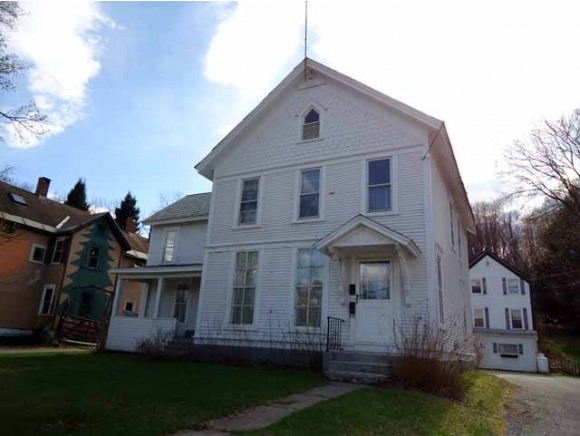 63 Pierpoint Avenue Rutland, VT 05701 - Photo 2 of 28
