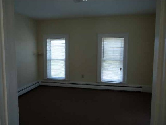 63 Pierpoint Avenue Rutland, VT 05701 - Photo 19 of 28