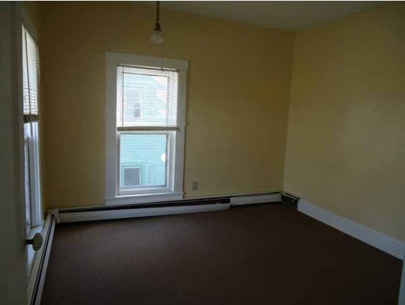 63 Pierpoint Avenue Rutland, VT 05701 - Photo 21 of 28