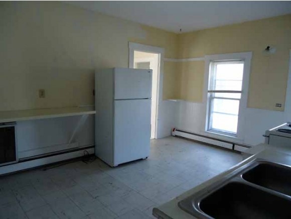 63 Pierpoint Avenue Rutland, VT 05701 - Photo 24 of 28