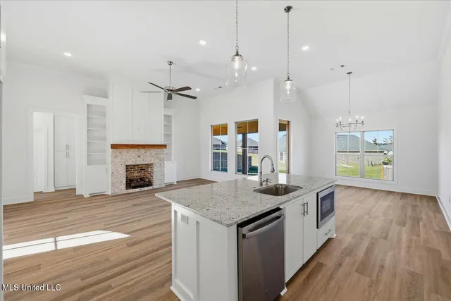 $352,500 | 109 Willow Way, Canton, MS 39046