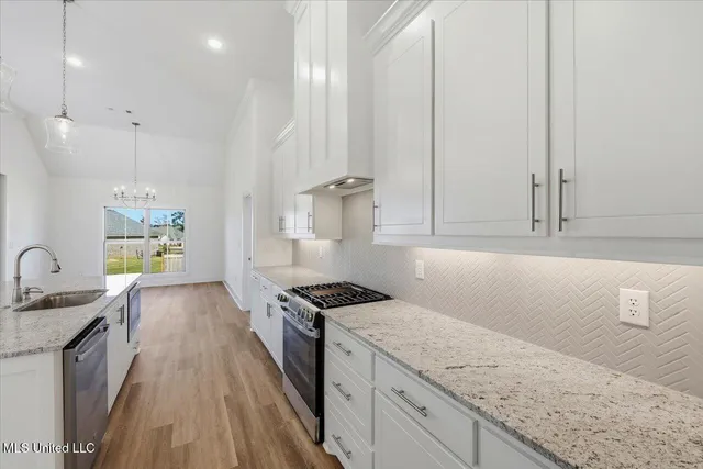 $352,500 | 109 Willow Way, Canton, MS 39046