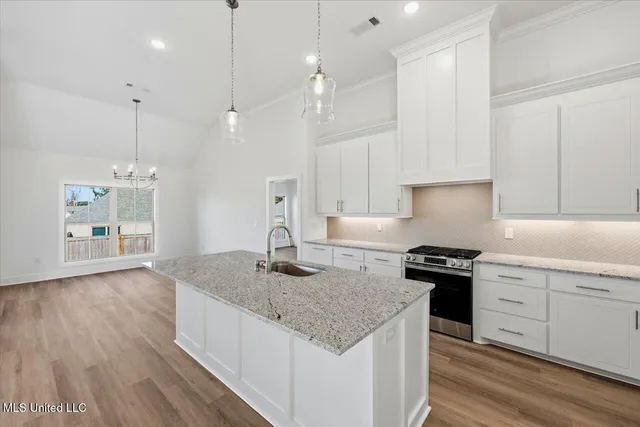 $352,500 | 109 Willow Way, Canton, MS 39046