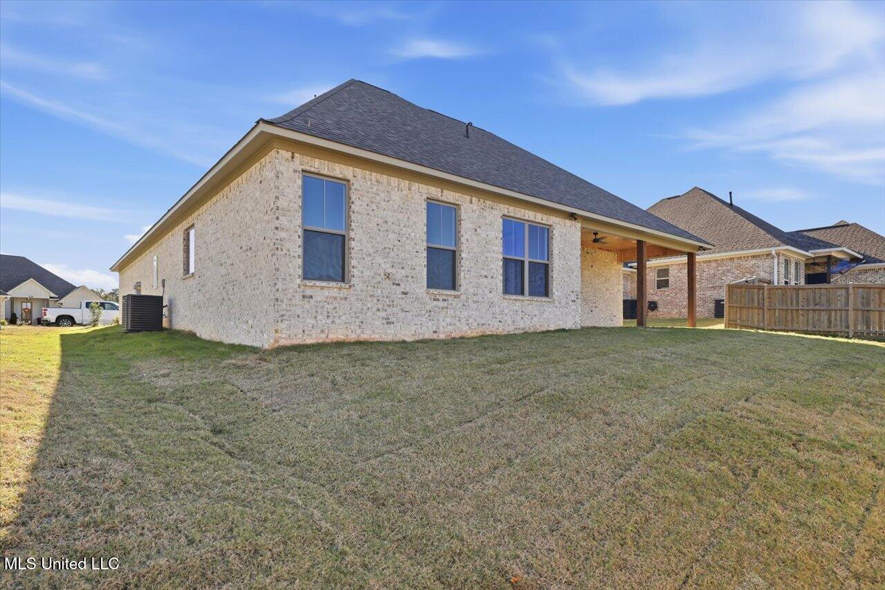 109 Willow Way Canton, MS 39046 - Photo 33 of 33 33-109 Willow Way _ Home Tours MS