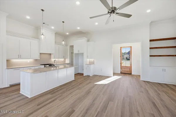 $352,500 | 109 Willow Way, Canton, MS 39046