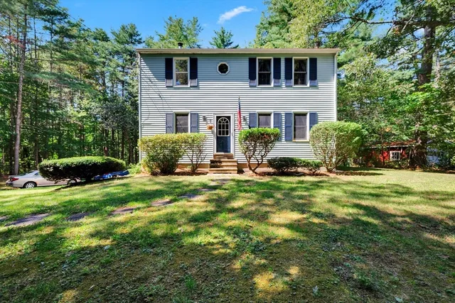 $475,000 | 73 New Boston Road, Sturbridge, MA 01566