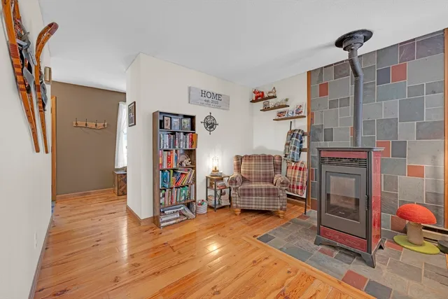 $475,000 | 73 New Boston Road, Sturbridge, MA 01566