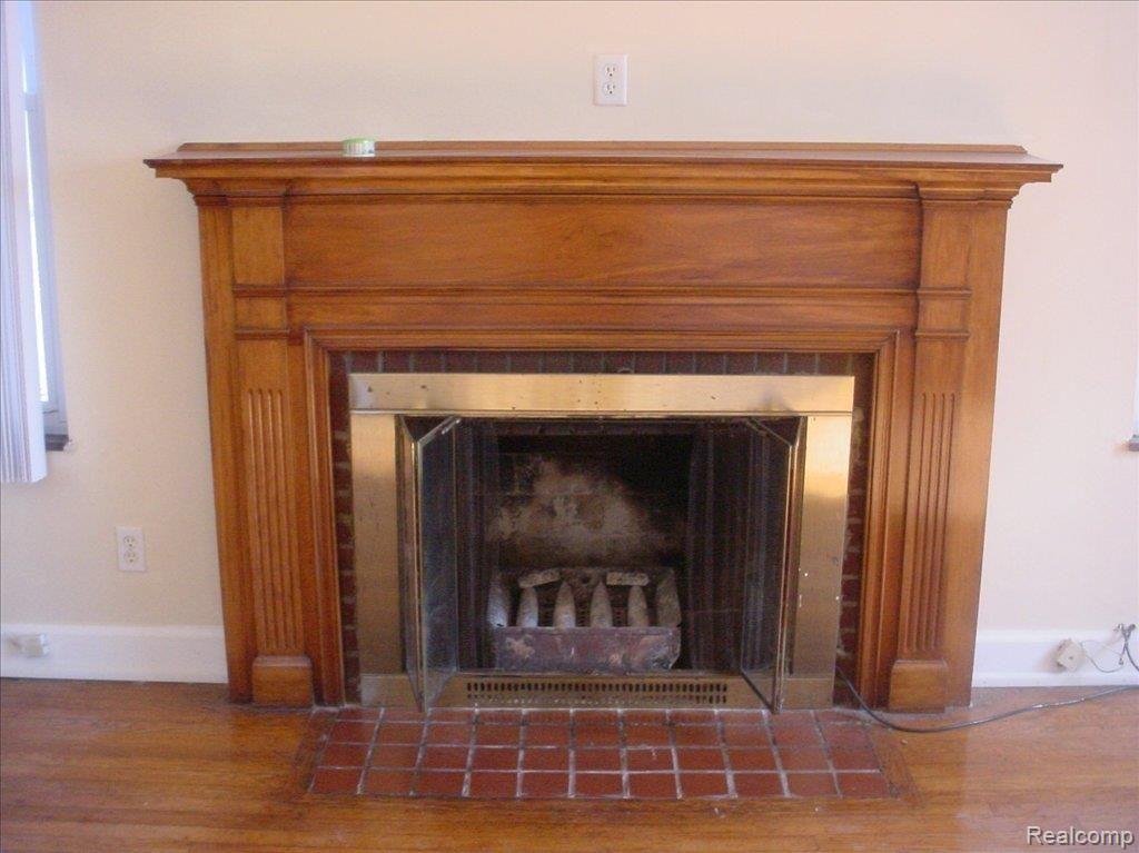 14030 Inkster Road Redford, MI 48239 - Photo 6 of 18 6