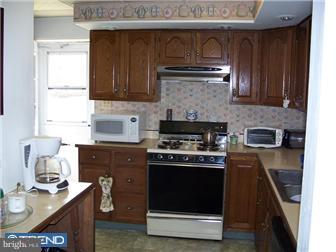 3140 Fordham Road Philadelphia, PA 19114 - Photo 5 of 9 Kitchen