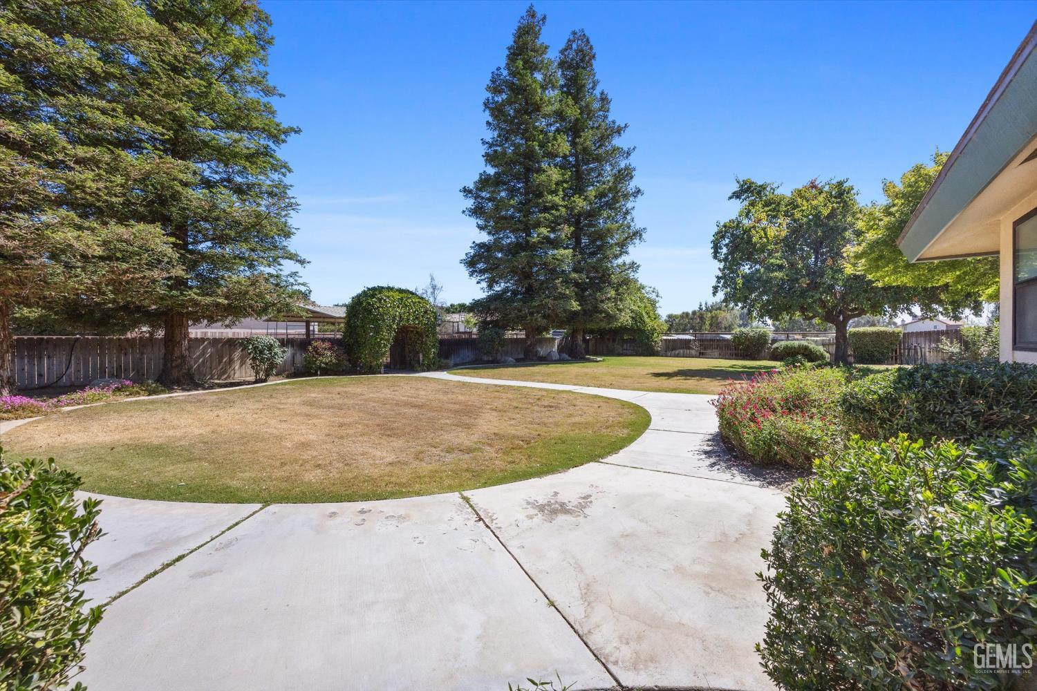 Undisclosed Address Bakersfield, CA 93314 - Photo 62 of 69 a view of outdoor space and yard