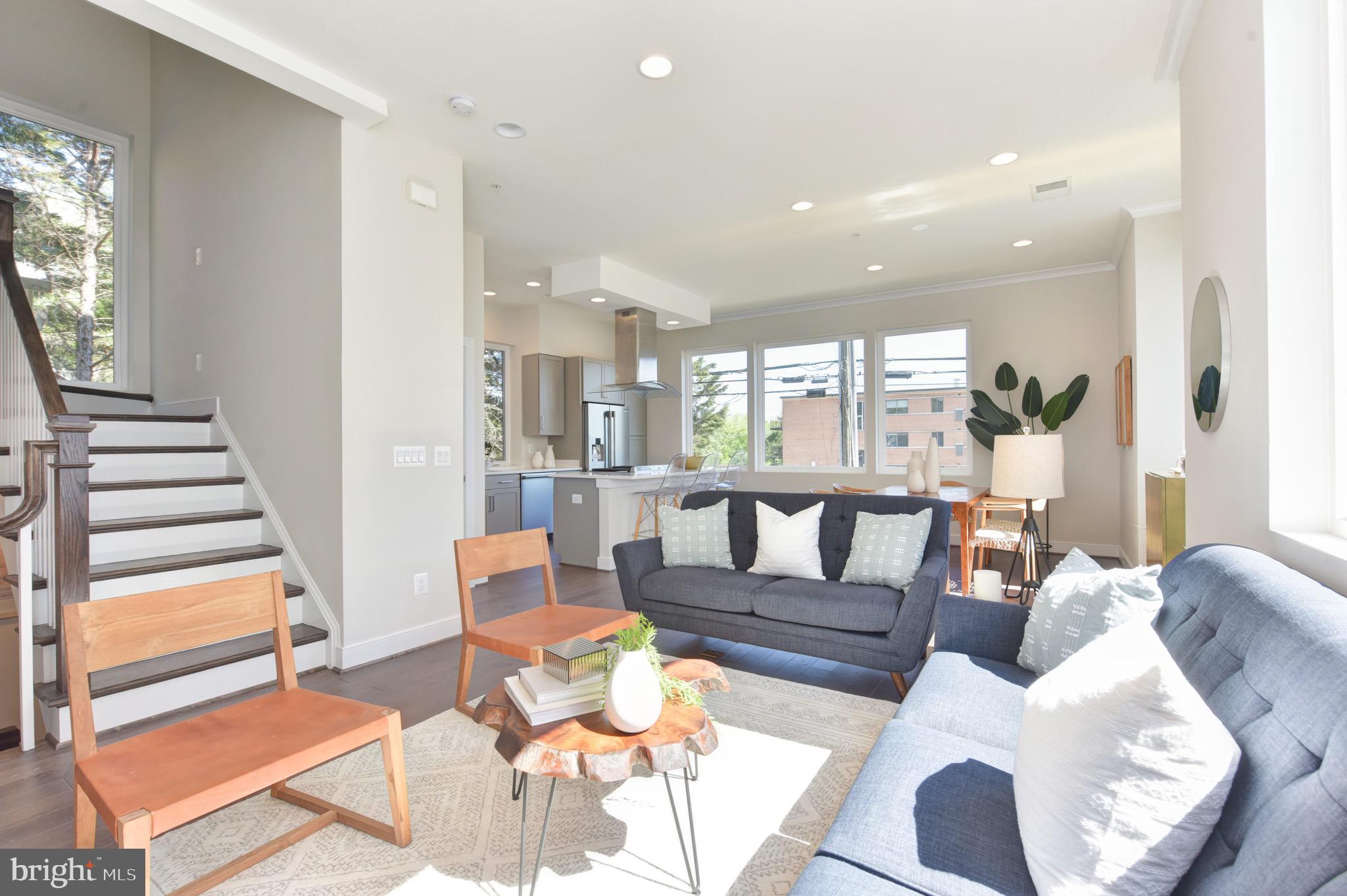 2823 24th Road South Arlington, VA 22206 - Photo 7 of 97 a living room with furniture and wooden floor