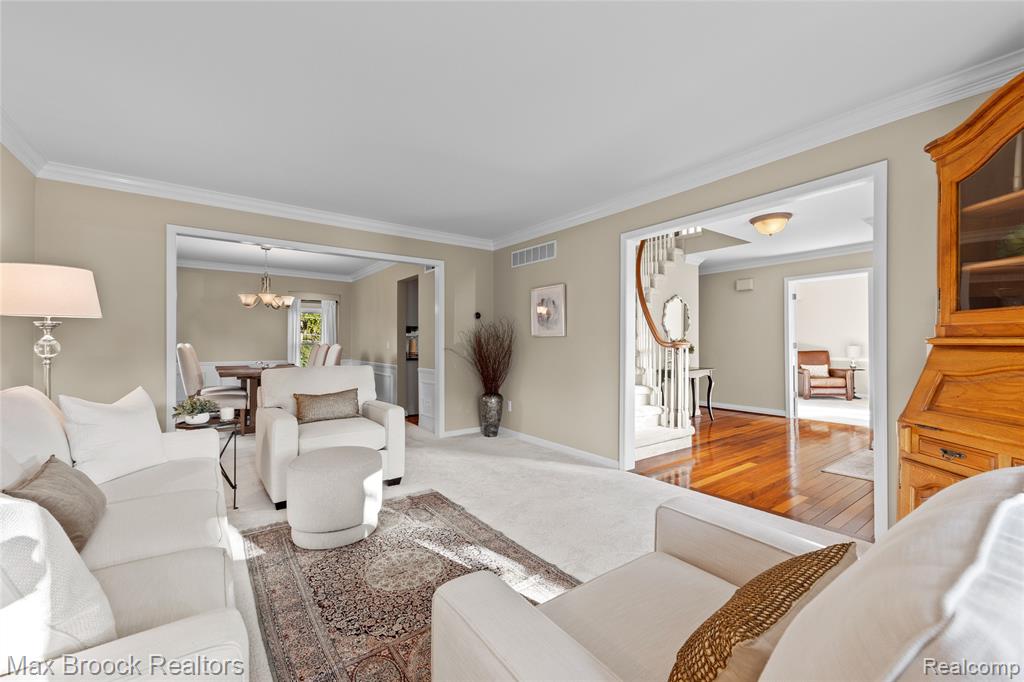 1766 Snowden Circle Rochester Hills, MI 48306 - Photo 11 of 37