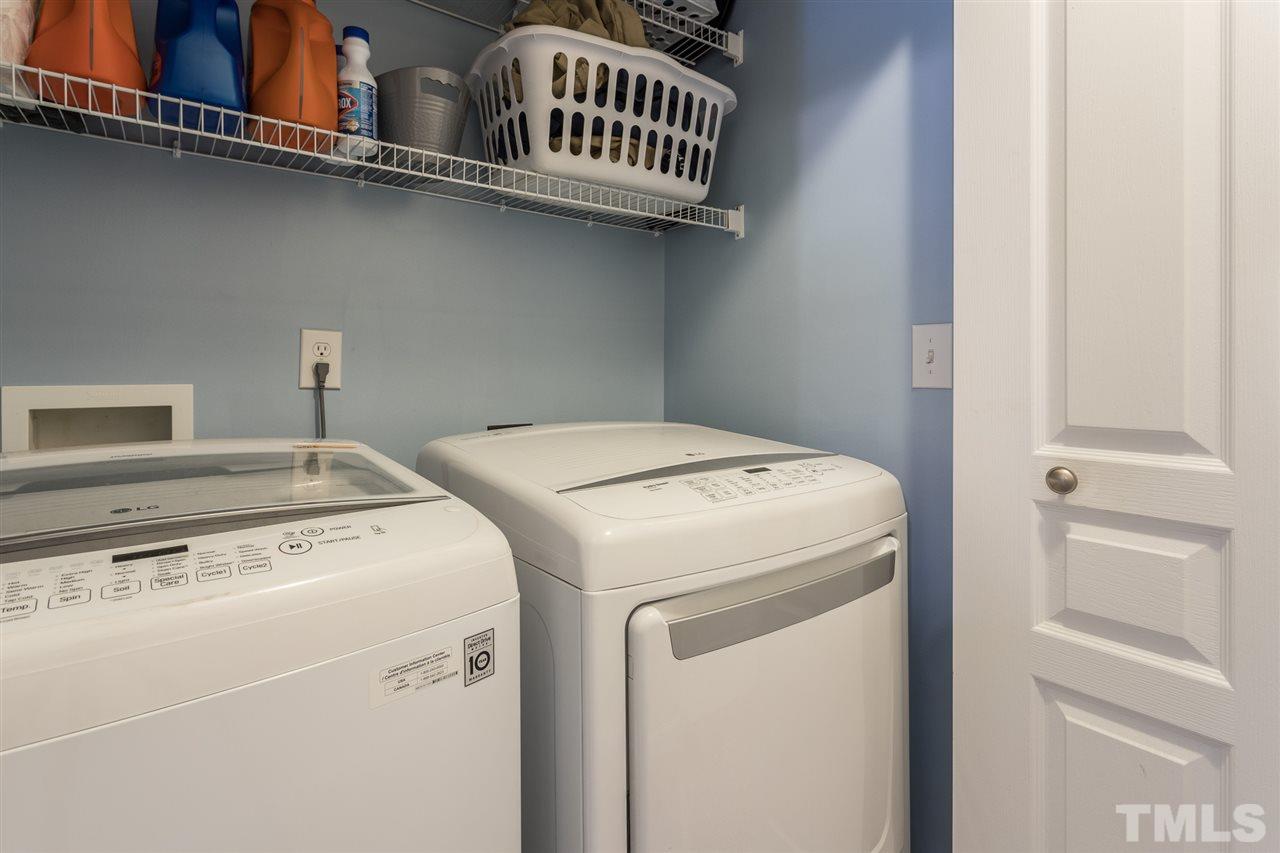 5331 Crescentview Parkway Raleigh, NC 27606 - Photo 17 of 20 Gallery Image 17