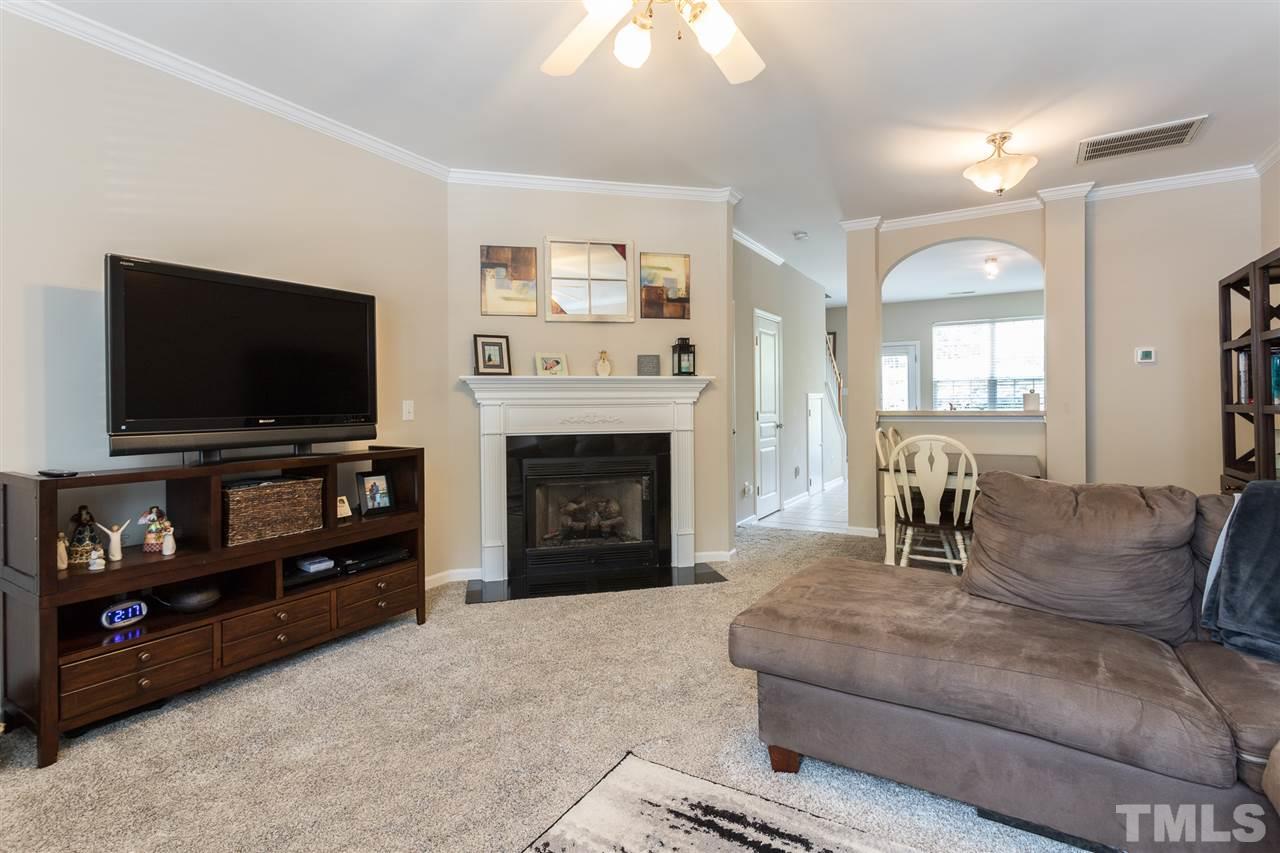 5331 Crescentview Parkway Raleigh, NC 27606 - Photo 5 of 20 Note gas log fireplace.
