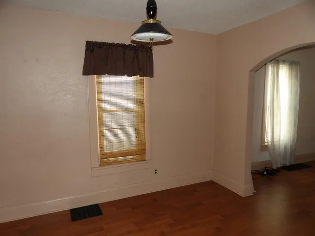 $92,500 | 301 12th Street Southeast, Austin, MN 55912