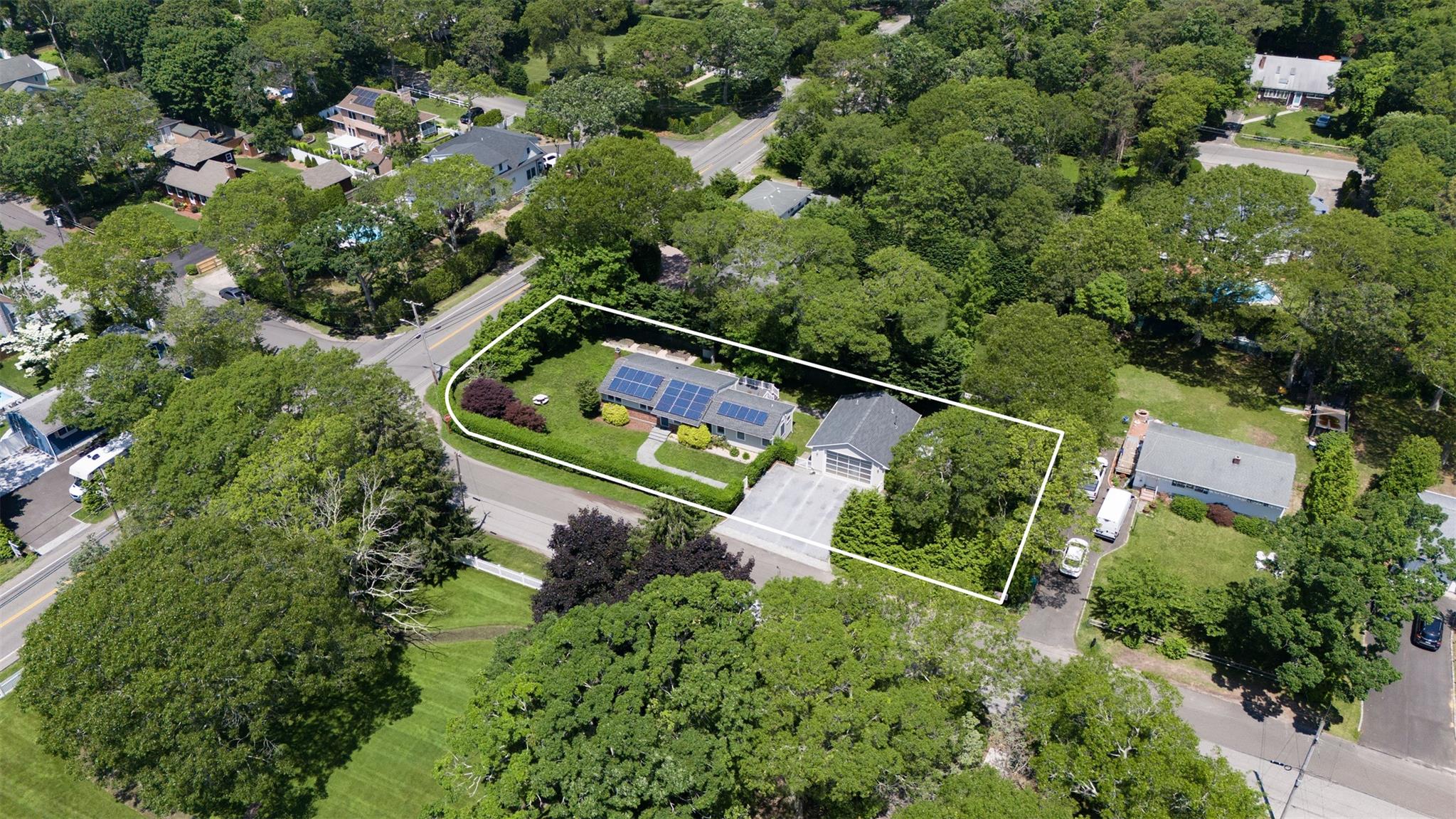 34 Nassau Road Hampton Bays, NY 11946 - Photo 1 of 1 View of property location with property boundaries highlighted