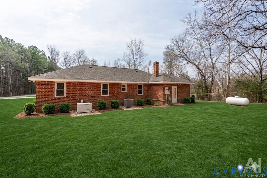 4510 3 Square Road Goochland, VA 23063 - Photo 5 of 36