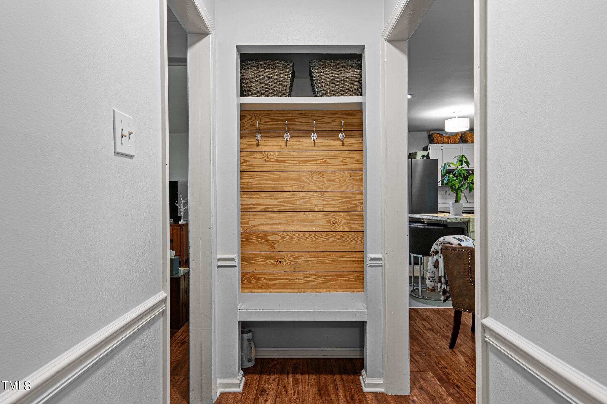5404 Old Towne Road Raleigh, NC 27612 - Photo 17 of 41 41-web-or-mls-DSC_4727