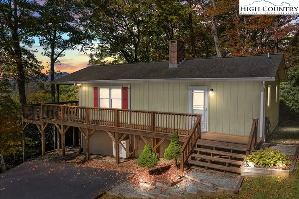 $575,000 | 265 Dameron Drive, Blowing Rock, NC 28605