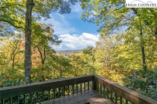 $585,000 | 265 Dameron Drive, Blowing Rock, NC 28605