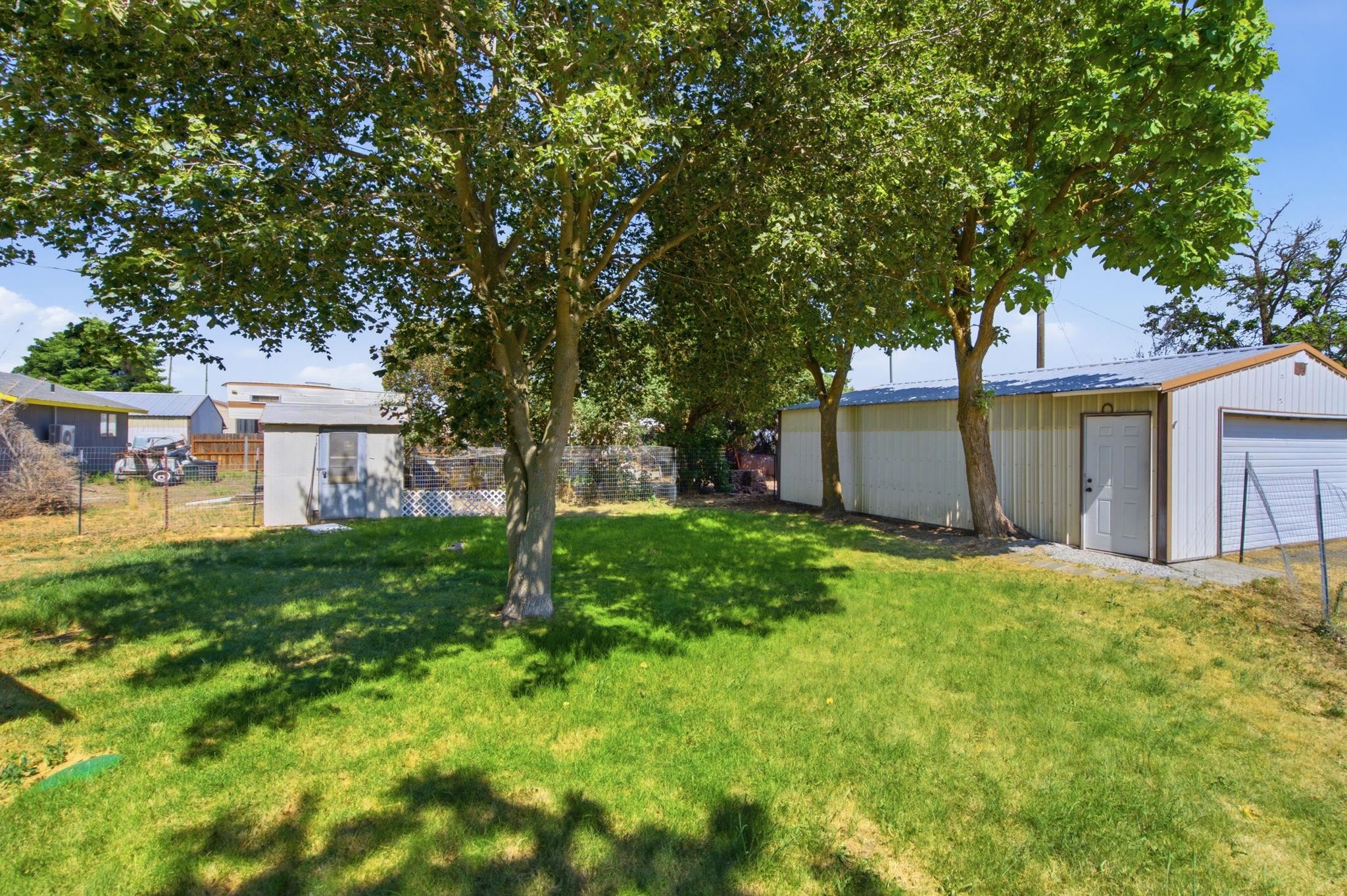209 Clark Avenue Lacrosse, WA 99143 - Photo 32 of 48