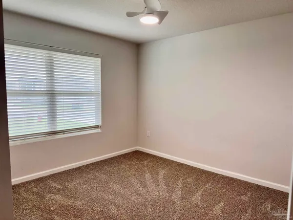 $1,975 | 10981 Blacktail Loop, Pensacola, FL 32526