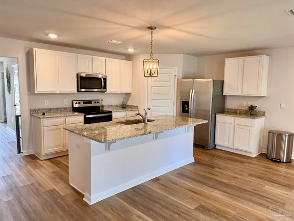 $1,975 | 10981 Blacktail Loop, Pensacola, FL 32526
