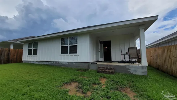 $1,975 | 10981 Blacktail Loop, Pensacola, FL 32526
