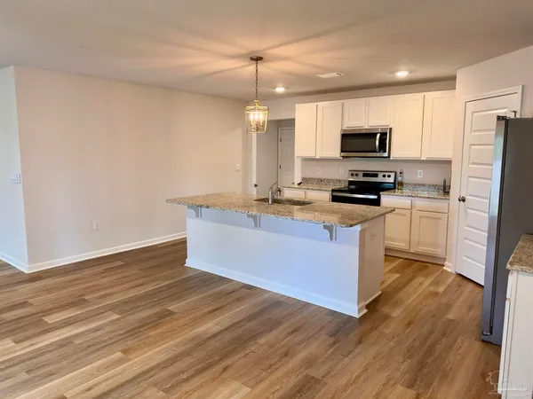 $1,975 | 10981 Blacktail Loop, Pensacola, FL 32526