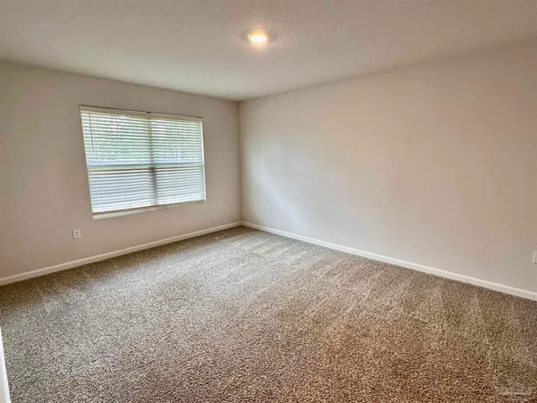 $1,975 | 10981 Blacktail Loop, Pensacola, FL 32526