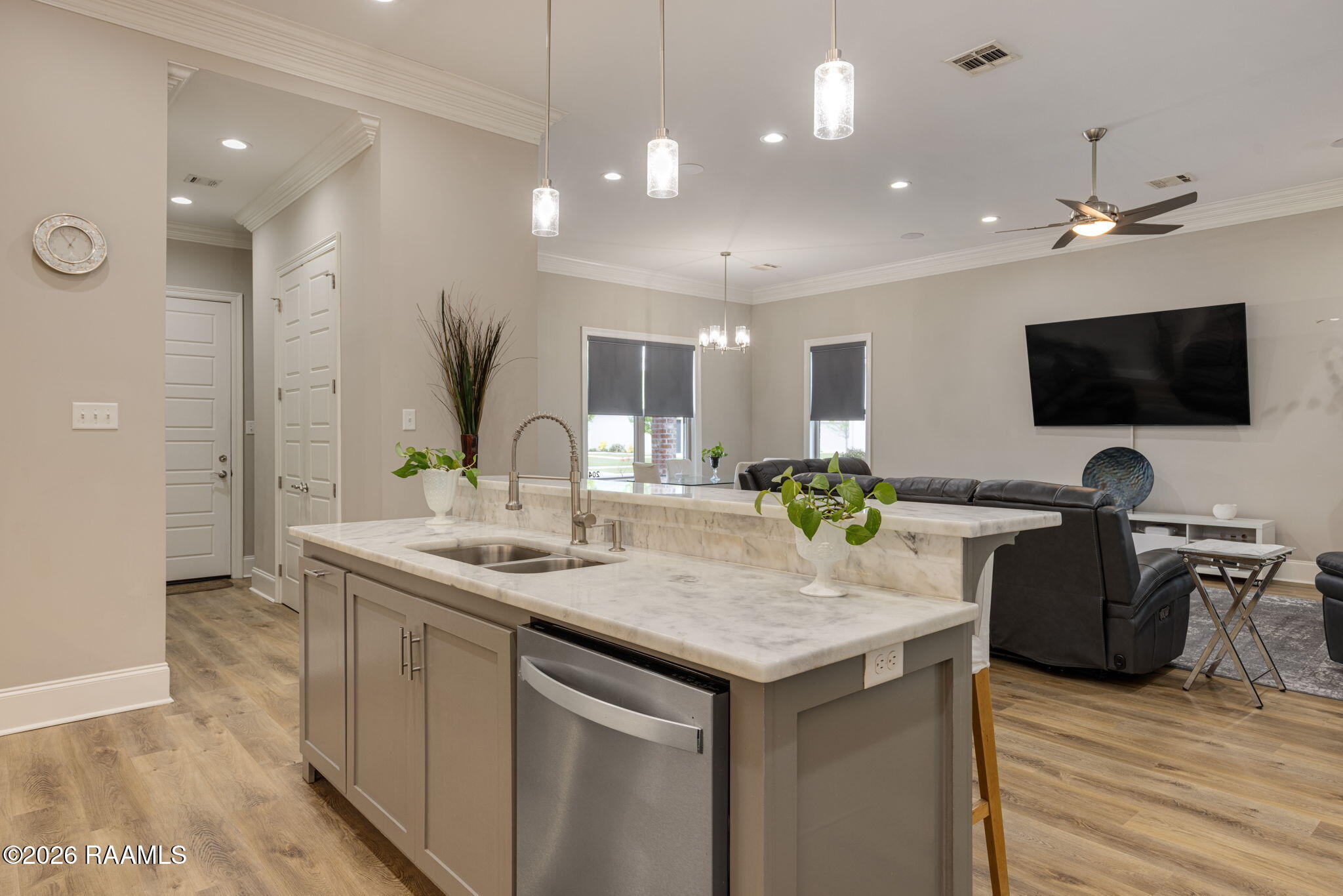 204 Redfern Street Lafayette, LA 70508 - Photo 10 of 22 Kitchen