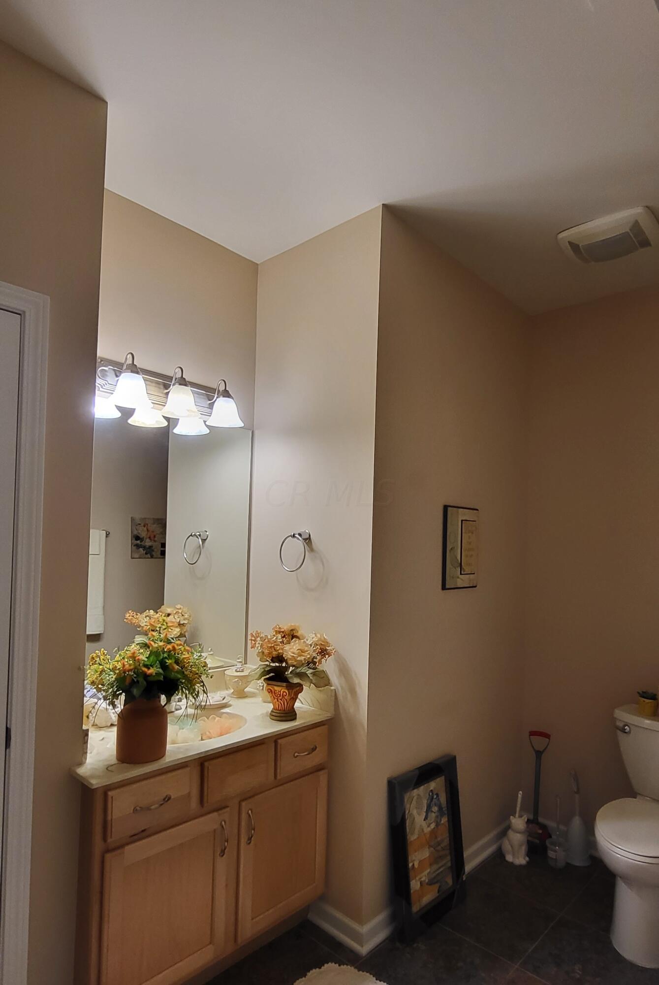 1726 Sale Road Columbus, OH 43224 - Photo 11 of 20 20220703_132742