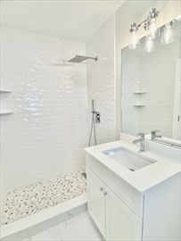 15 Yuill Circle, Unit 2 Boston, MA 02136 - Photo 5 of 13