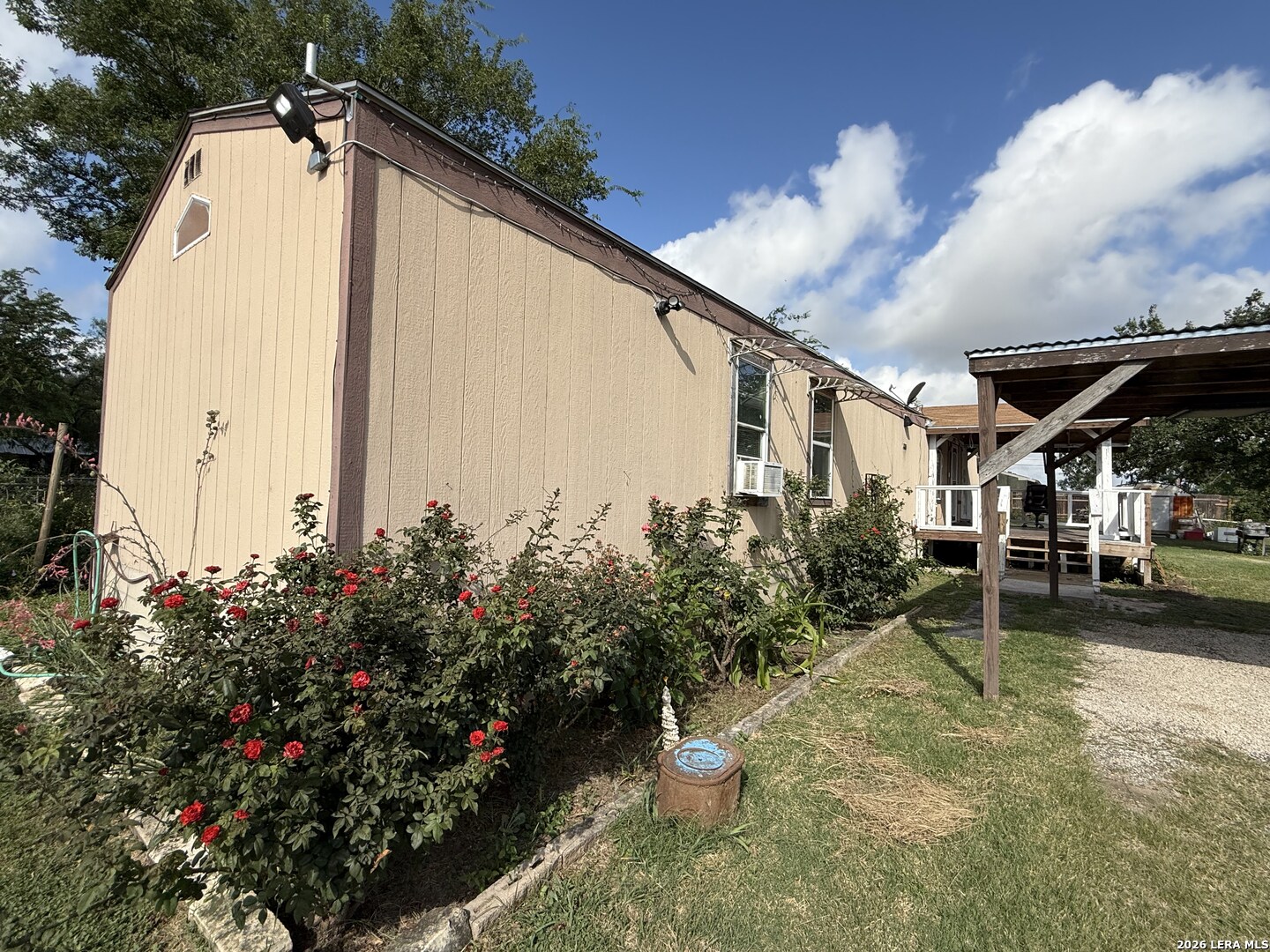 723 Kayroe Road Adkins, TX 78101 - Photo 2 of 43