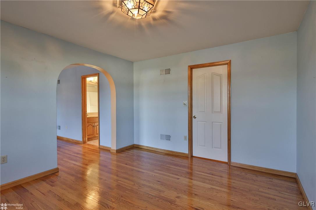 140 Spring Brook Terrace Nazareth, PA 18064 - Photo 27 of 63 Gallery Image 27