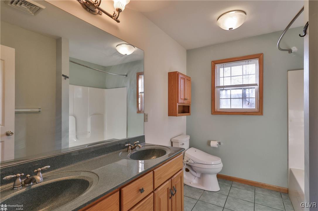 140 Spring Brook Terrace Nazareth, PA 18064 - Photo 34 of 63 Gallery Image 34