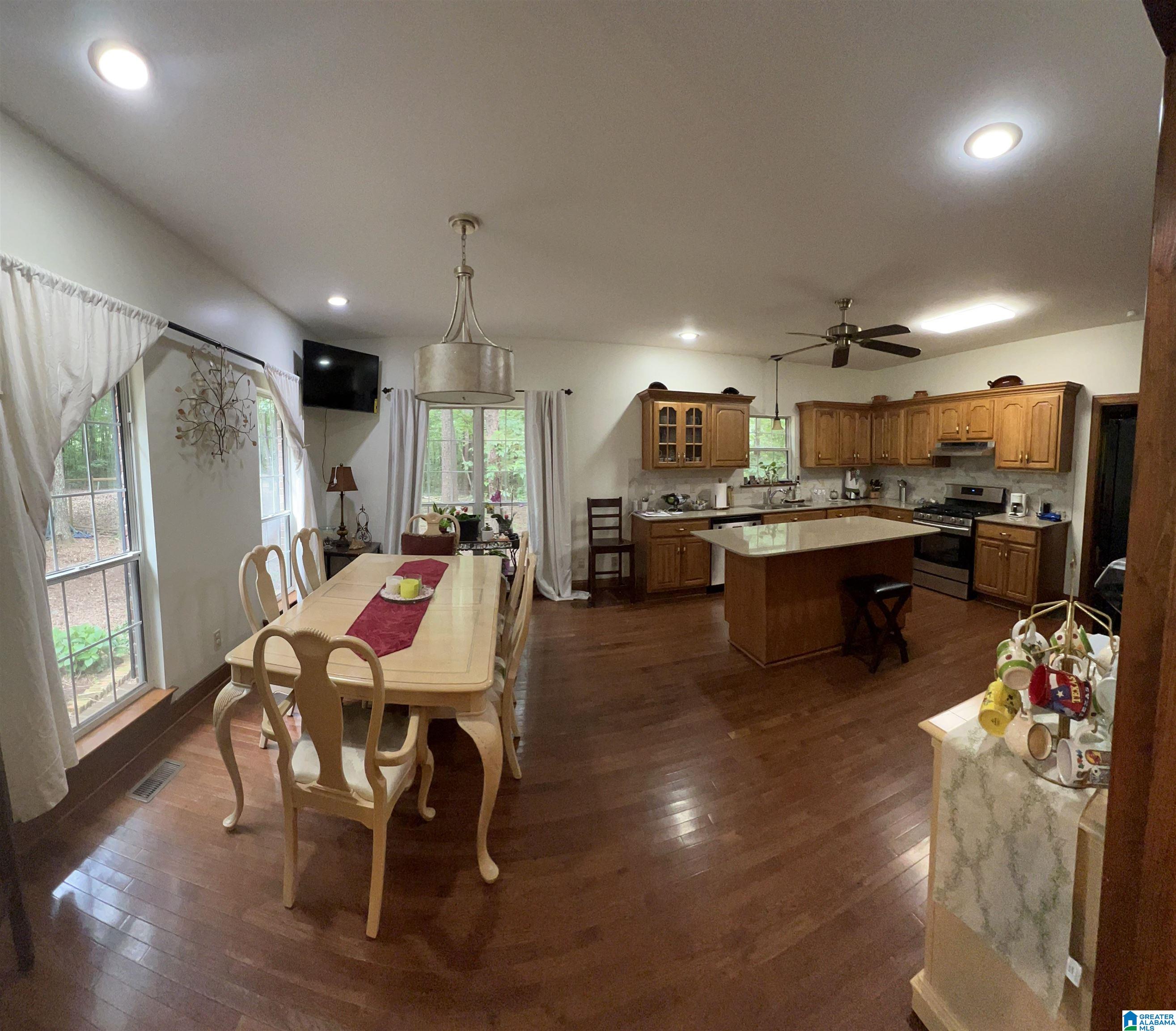 2060 Eastern Valley Road Bessemer, AL 35022 - Photo 6 of 23