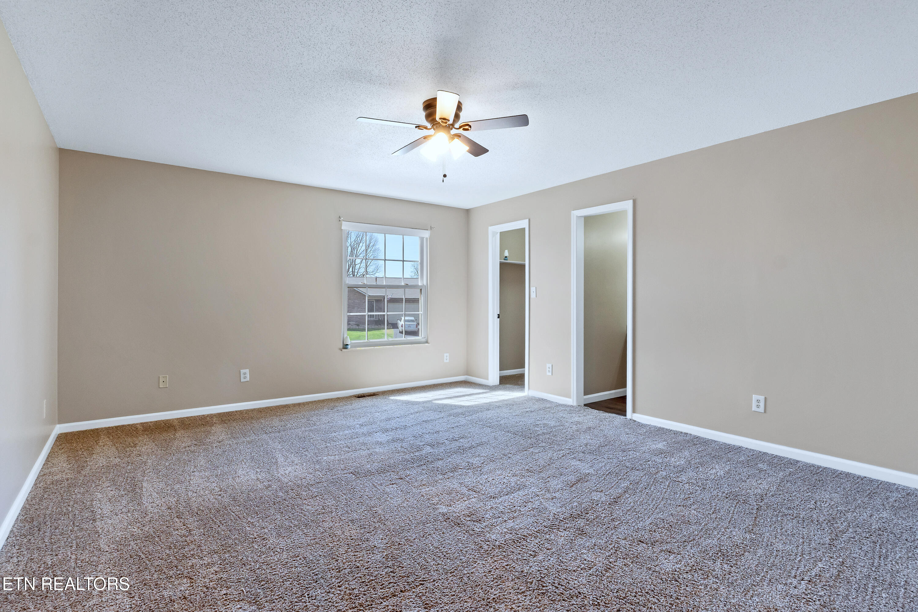 1144 North Rachaels Circle Maryville, TN 37804 - Photo 23 of 35 23