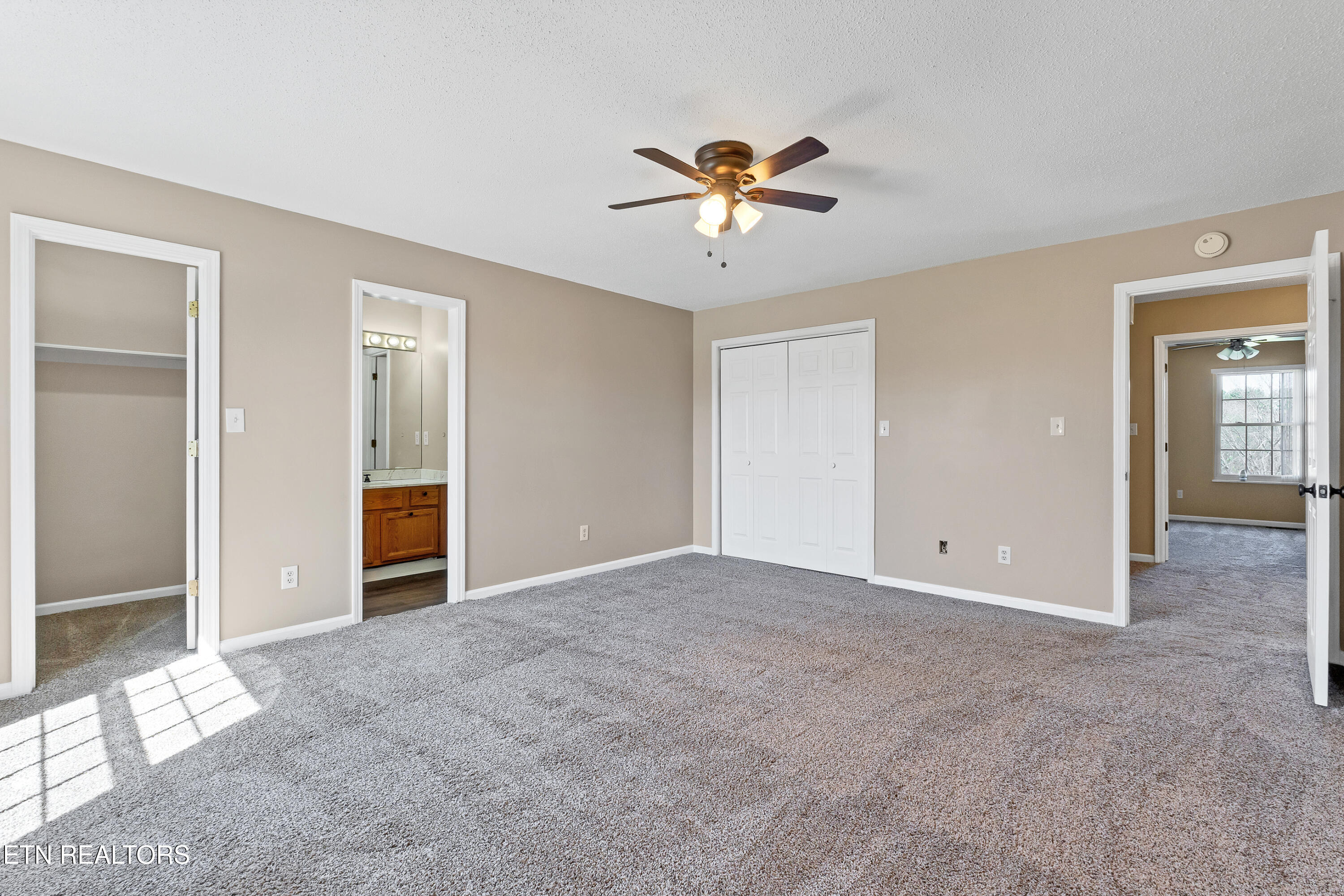 1144 North Rachaels Circle Maryville, TN 37804 - Photo 24 of 35 24