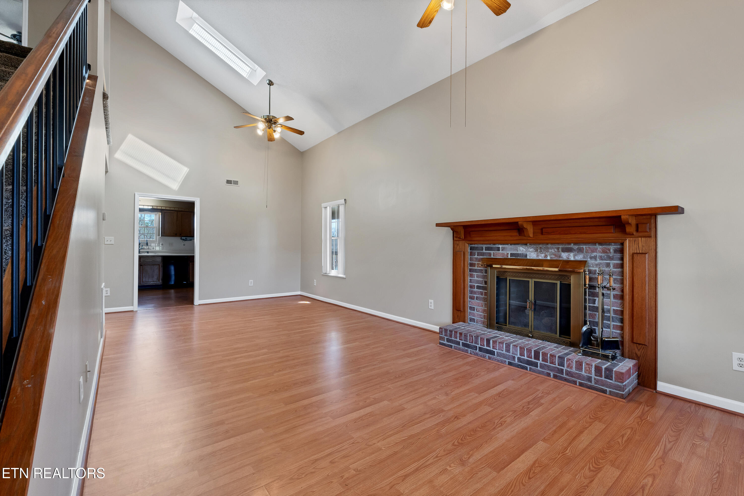 1144 North Rachaels Circle Maryville, TN 37804 - Photo 7 of 35 7