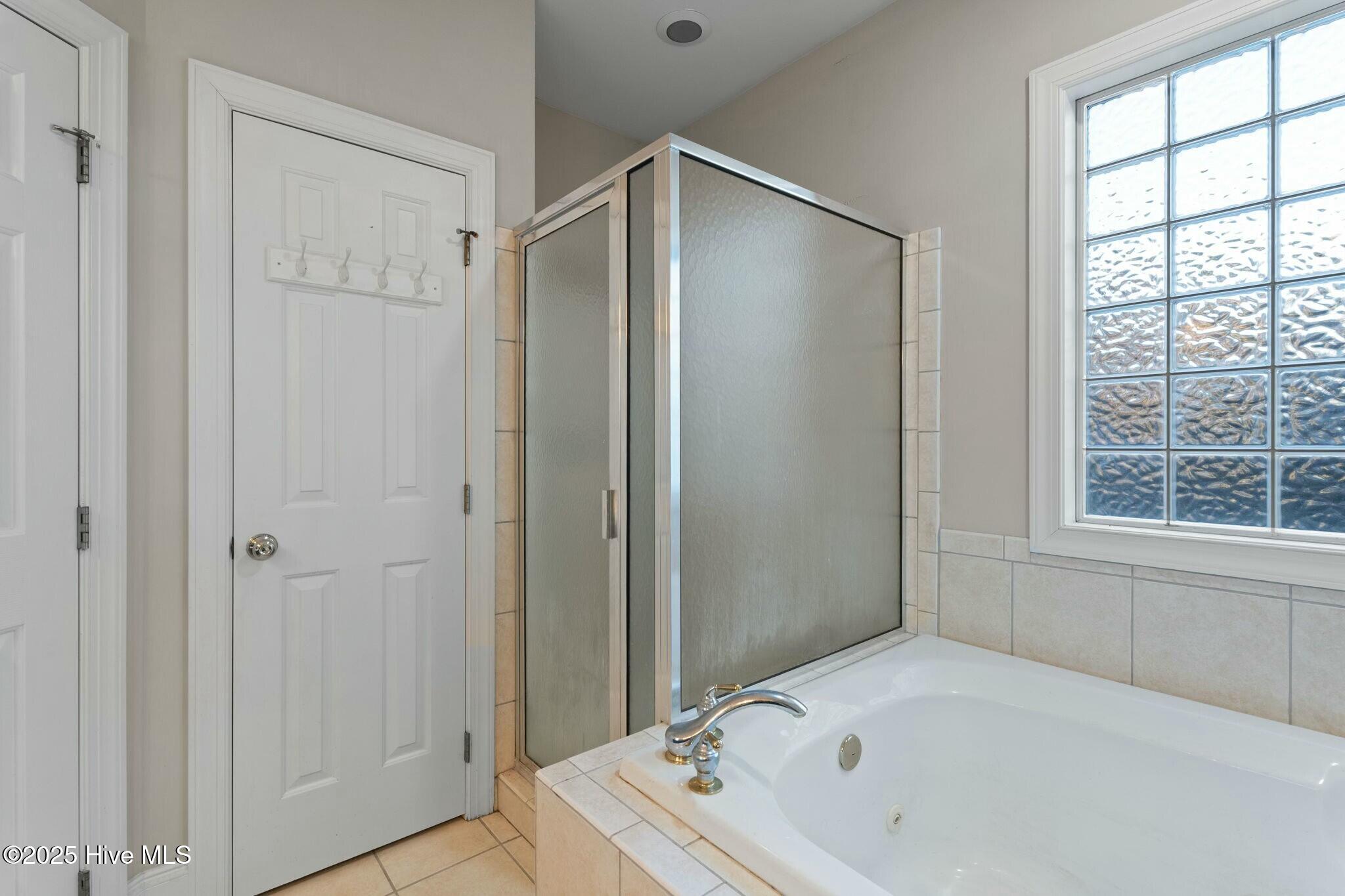 4008 Hedgestone Run Raleigh, NC 27603 - Photo 33 of 46 tempImageTRFQ2r