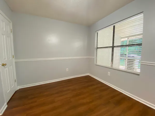 $1,295 | 6279 Lucille Drive, Unit E, North Charleston, SC 29406
