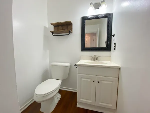 $1,295 | 6279 Lucille Drive, Unit E, North Charleston, SC 29406