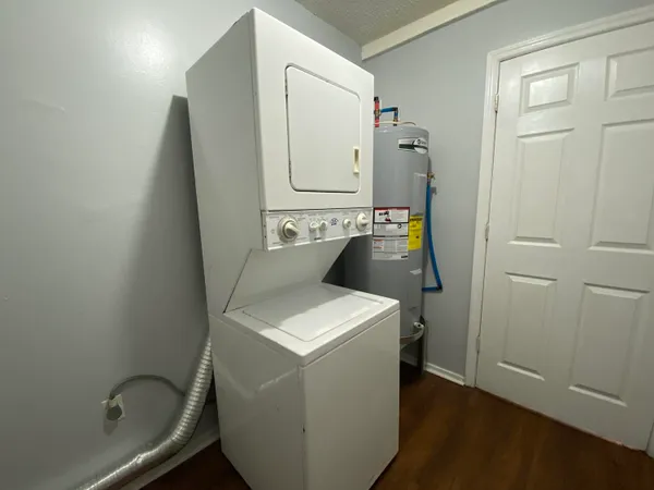 $1,295 | 6279 Lucille Drive, Unit E, North Charleston, SC 29406