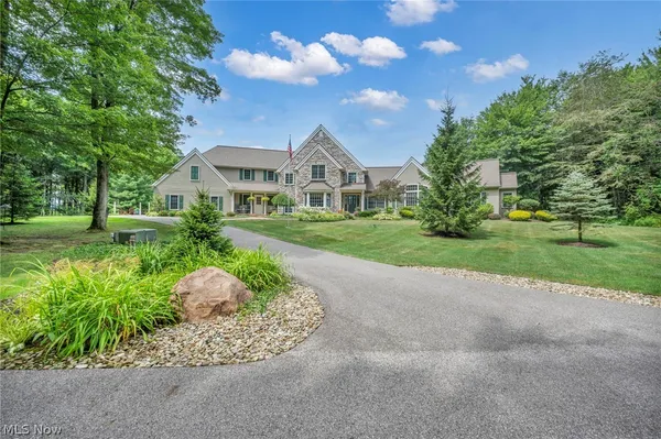 $1,350,000 | 10360 Sawmill Drive, Chardon, OH 44024