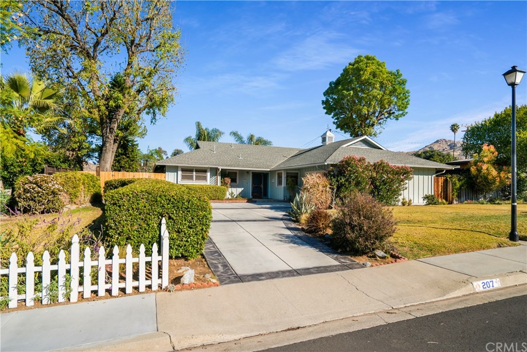 207 West Broadbent Drive Riverside, CA 92507 - Photo 1 of 1 Gallery Image 1