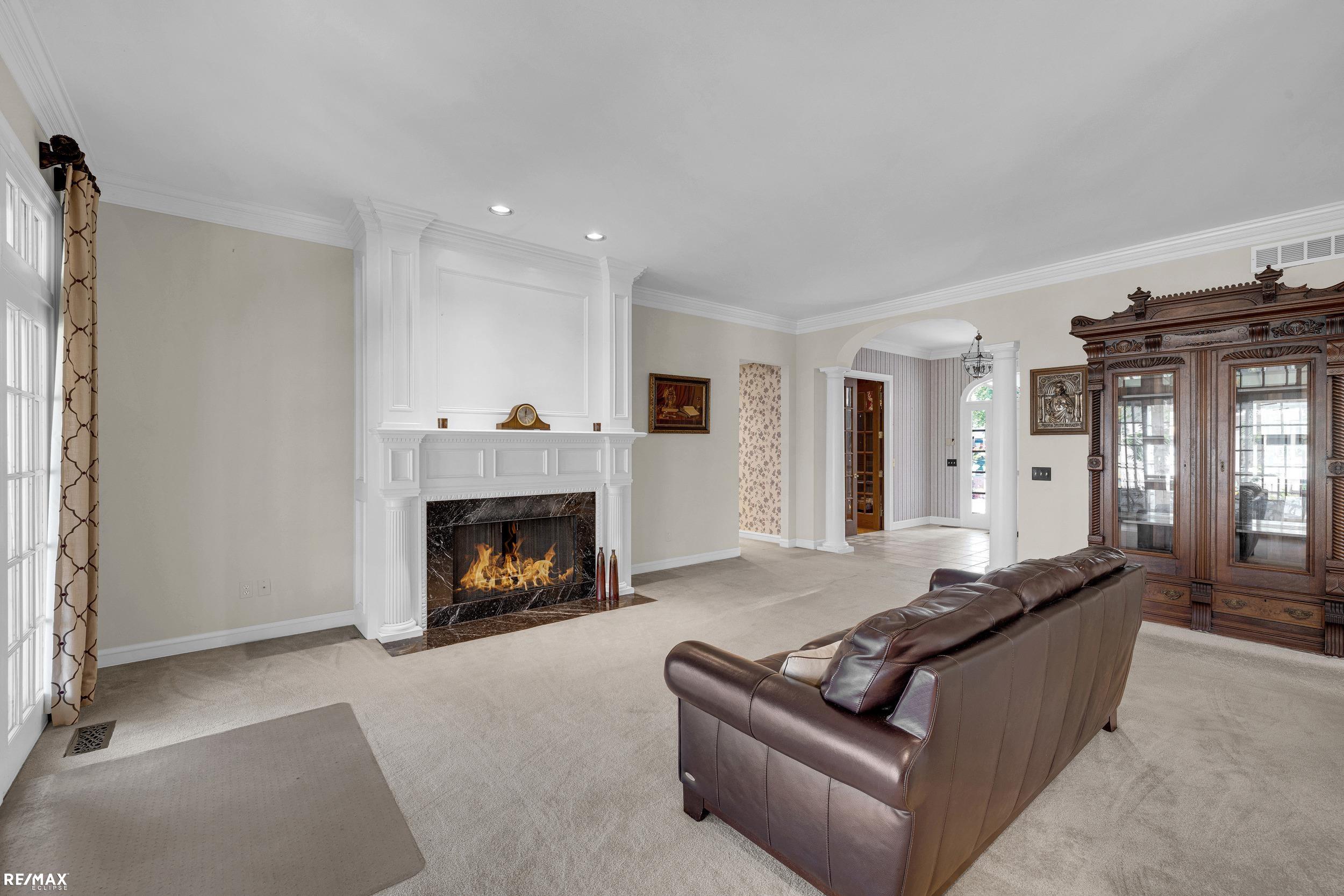 895 Bishop Road Grosse Pointe Park, MI 48230 - Photo 11 of 57