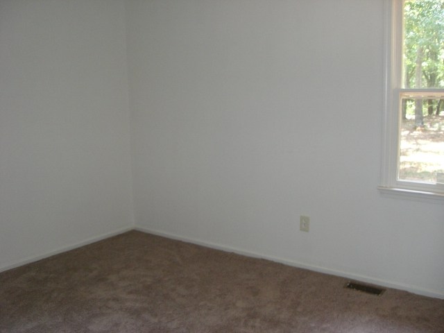 116 Guest Circle Anderson, SC 29621 - Photo 8 of 8 Gallery Image 8